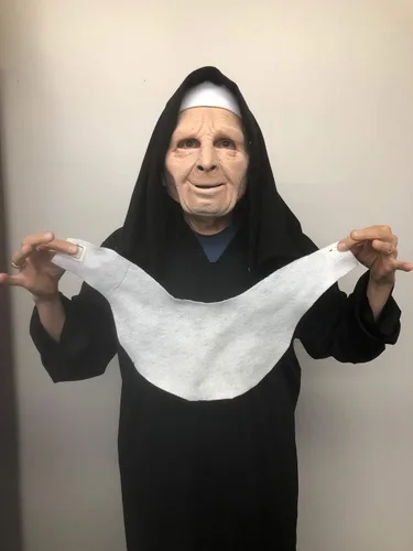 Vista 5 de Nun on The Run - Máscara facial de látex con personaje de anciana