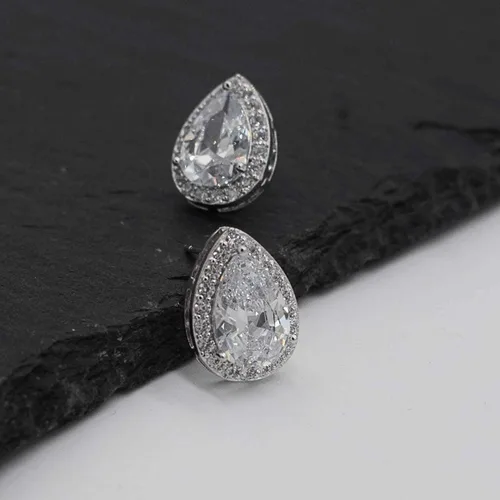 Vista 2 de UDYLGOON Aretes de lágrima de circonita cúbica, juego de joyas para novia, damas de honor, boda, fiesta, baile de graduación, Zirconia cúbica