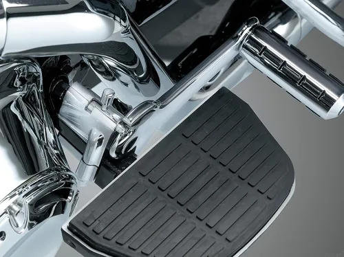 Vista 8 de Kuryakyn 7926 Estriberas de motocicleta: Estriberas ajustables para pasajero para motocicletas Harley-Davidson de 1993-2006 con montaje fijo Cromado