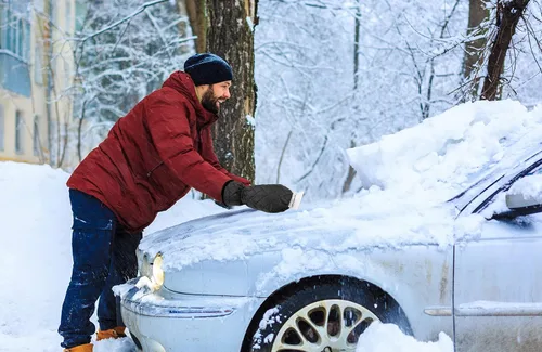 Vista 4 de SCRUBIT Rascador de hielo con guante, raspador de parabrisas de automóvil para hielo y nieve con guante de forro polar, raspa y quita la nieve