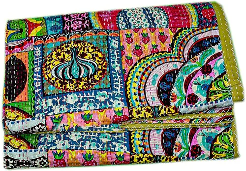 Vista 8 de Edredón Kantha de algodón con estampado indio de Ikat, hecho a mano Kantha, funda de cama de algodón cosida a mano Gudari, manta bohemia Kantha Negro
