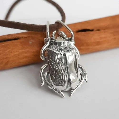 Vista 2 de 925 Sterling Silver Egyptian Scarab Beetle Necklace - Attract Money Wealth Amulet - Ancient Egypt Good Luck Talisman - Realistic Detailed Bug