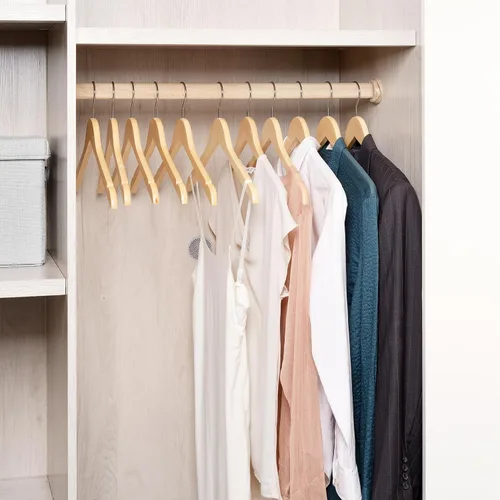Vista 6 de Amber Home Paquete de 10 perchas de madera natural para camisas, perchas de madera de primera calidad sin barra, perchas para ropa para chaquetas