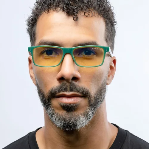 Vista 4 de GUNNAR Gafas de juego – Lente ámbar de musgo vértice – Bloqueo de luz azul para aliviar los ojos secos