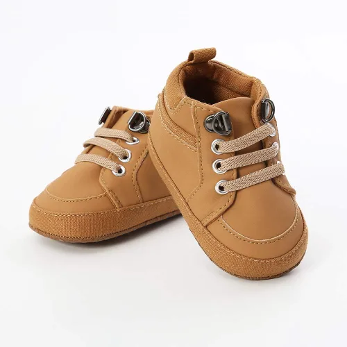 Vista 4 de SOFMUO Zapatos deportivos de piel sintética para bebés, niños y niñas, con suela de goma suave, mocasines Oxford para recién nacidos