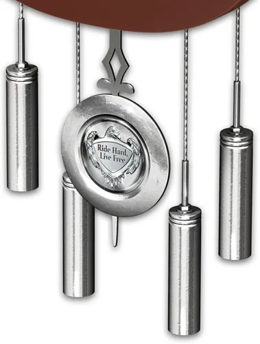Vista 4 de The Bradford Exchange Freedom Choppers - Reloj de cuco para motocicleta y garaje – Reloj de motociclista esculpido iluminado con picadores móviles