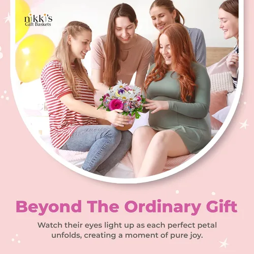Vista 4 de Ramo de flores de ropa para bebé niña Set de regalo para bebé recién nacida Cesta de regalo para futuras mamás y revelaciones de género Set