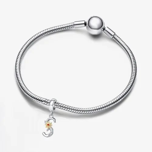 Vista 4 de MZC Jewelry Dijes de letras para pulseras, cuentas colgantes con inicial de girasol dorado del alfabeto de la A a la Z, nombre mayúscula para collar