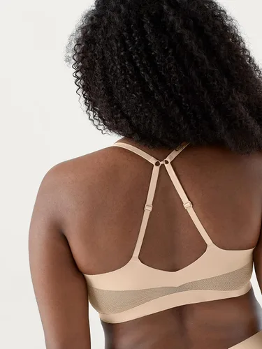 Vista 3 de True & Co True Body Brasier convertible de cuello redondo para mujer