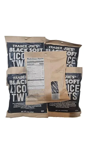 Vista 2 de Trader Joe's Soft Regaliz Twists 8oz (regaliz negro, 5 unidades)