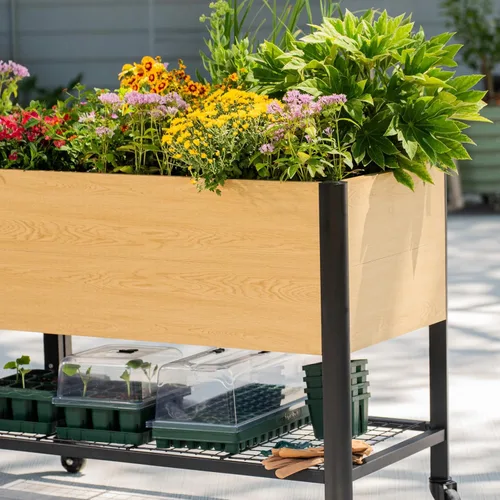 Vista 8 de Cama de jardín elevada con ruedas, macetas elevadas de grano de madera de metal de 2 x 4 pies con patas y estante de almacenamiento para patio