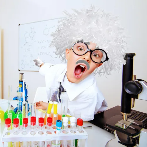 Vista 6 de Suhine 9 Pieces Mad Scientist Costume Set Halloween Crazy Mad Scientist Wig Lab Coat Glasses Mustache Physicist Costume