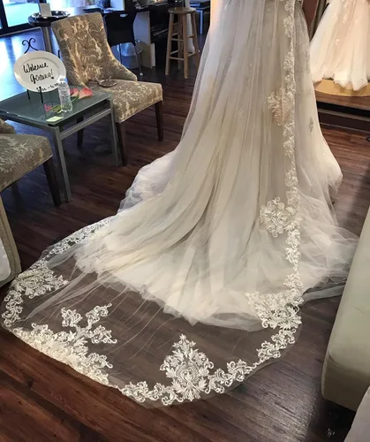 Vista 4 de Newdeve Champagne 3M 1T velos de novia con borde de encaje con peine gratis