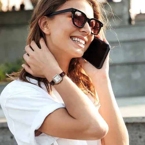 Vista 2 de Avaner Reloj cuadrado para mujer, reloj de pulsera de cuarzo con correa de cuero, reloj de pulsera de vestir para mujer, elegante reloj de cuero