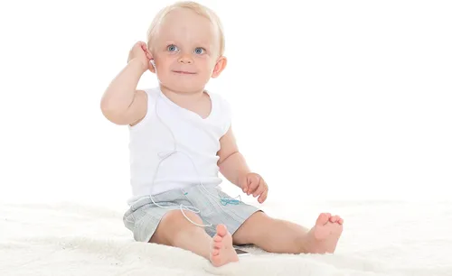 Vista 5 de Brix Camisetas sin mangas para niños pequeños Paquete de 4 camisas de algodón cómodas para niños pequeños.