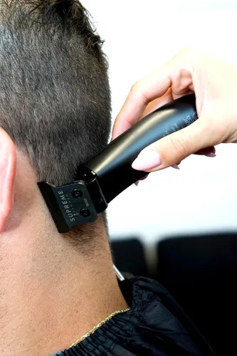 Vista 6 de Supreme Trimmer T Shaper - Recortador silencioso inalámbrico para barba y cabello para hombres 120 minutos de duración, bajo ruido, cuchilla DLC