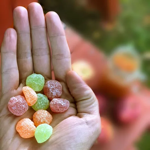 Vista 6 de SOUR PATCH KIDS Apple Harvest - Caramelos suaves y masticables de Halloween, 6 bolsas de 10 onzas