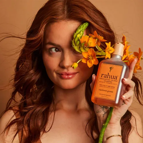 Vista 2 de Rahua Enchanted Legendary Set, natural, champú, acondicionador y aceite para el cabello, para un cabello sano