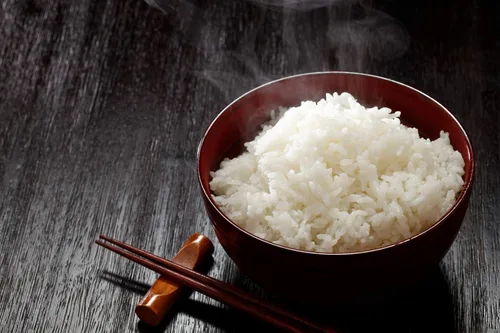 Vista 7 de HOKKAIDO YUMEPIRIKA Yumepirika, arroz blanco japonés extra premium, producto de Hokkaido, Japón, arroz pegajoso de grano corto de alta gama, gran