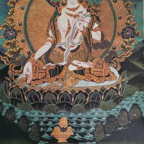 Vista 5 de GEEYOU Bordado de seda tibetano Thangka budismo blanco Tara Guanyin Kwan-yin Tangka Mural Tangka colgante de pared para decoración del hogar, tapiz