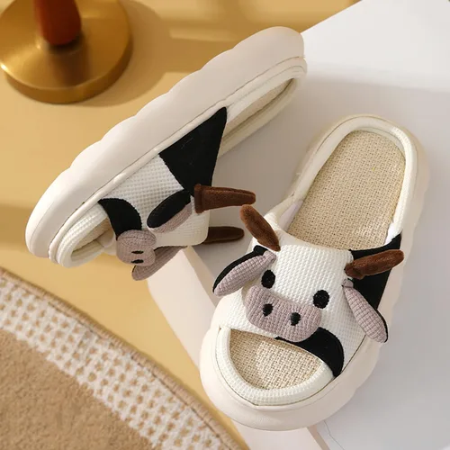 Vista 5 de GULAKY Pantuflas de vaca para mujer, peludas, bonitas, kawaii, súper cálidas, suela suave, antideslizante, ligera