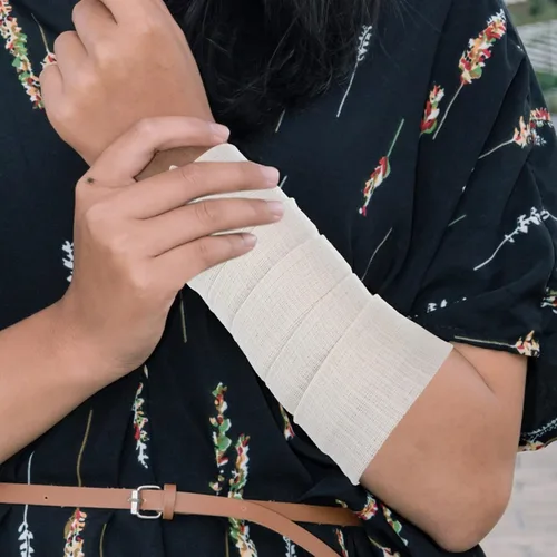Vista 7 de 1 rollo de algodón elástico para vendaje tubular de brazo para vestir y acolchado, algodón transpirable y cómodo para esguinces y lesiones