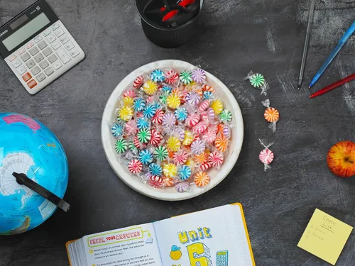 Vista 6 de Surtido de estrellas de frutas – 3 libras – Dulces de frutas molinete – Caramelo duro con sabor a fruta – Envueltos individualmente – Oficina