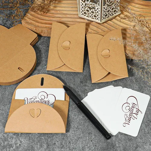Vista 3 de Mini sobres con tarjetas en blanco de 4.1 x 2.8 pulgadas, portadores de tarjetas de regalo de papel kraft, bonitos sobres pequeños con cierre