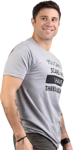 Vista 3 de Camiseta divertida con texto en inglés You Can't Scare Me, I Have Kids (You Can't Scare Me, I Have Kids)