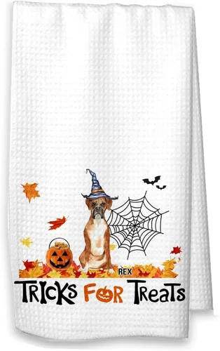 Vista 6 de Toalla de cocina personalizada Boxer Halloween – "Tricks for Treats" - Toalla de cocina personalizada con nombre de perro, regalo de microfibra
