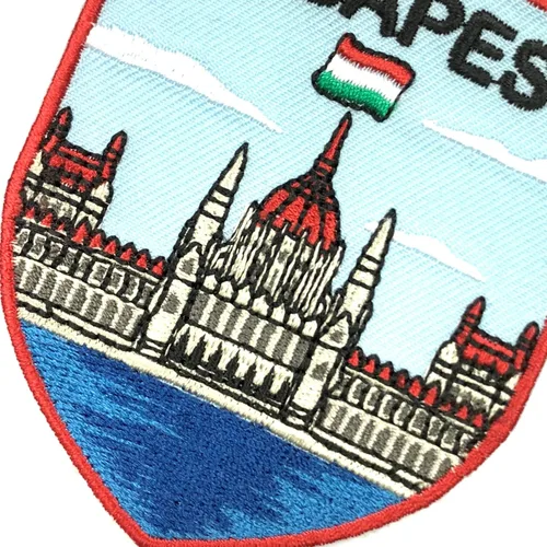 Vista 5 de A-ONE Széchenyi Chain Bridge Hungría 3D City Nevera imán 1PC+Parlamento de Budapest paños bordado parche 1 unidad, calcomanía para nevera, parche