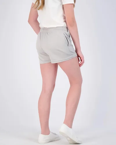 Vista 3 de Real Essentials Paquete de 4 pantalones cortos deportivos de malla para niñas con bolsillos