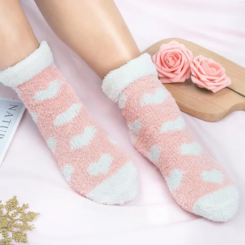 Vista 4 de Loritta 5 pares de calcetines peludos para mujer, cálidos, acogedores, esponjosos, súper suaves