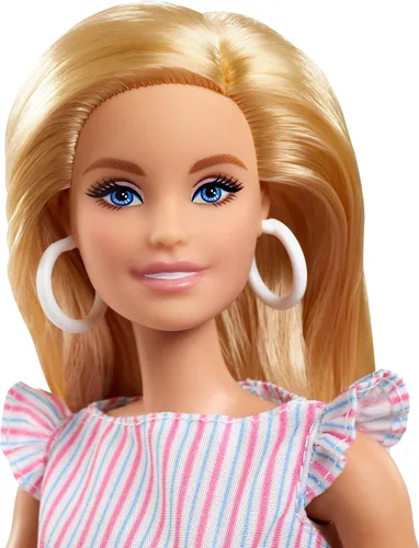 Vista 2 de Muñeca Barbie Tiny Wishes: (rubia de 11.5 pulgadas) muñeca coleccionable con vestido envolvente y accesorios. Blanco
