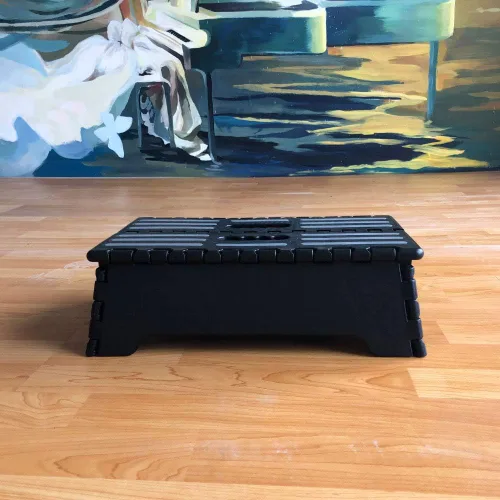 Vista 5 de Taburete plegable portátil de 5 pulgadas, seguro y estable, taburete plegable para automóvil, baño, dormitorio, taburetes para ancianos y adultos