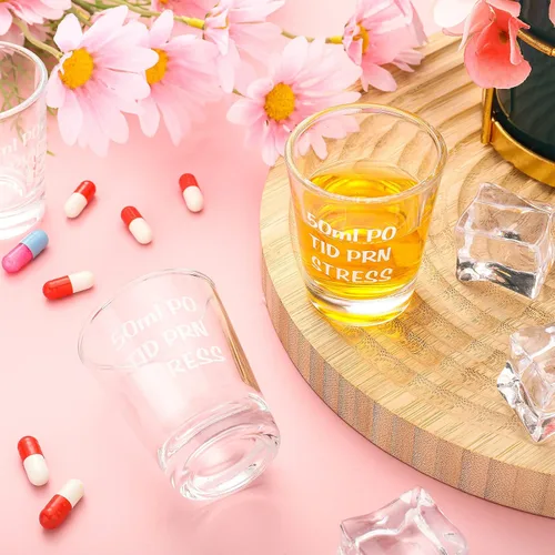 Vista 4 de Pinkunn 12 vasos de chupito divertidos para enfermeras de 1.75 onzas, regalos de enfermería divertidos para mujeres u hombres, regalos para fiesta