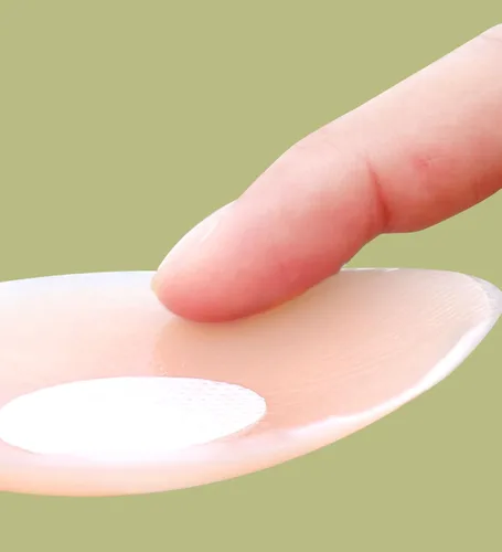 Vista 3 de Kmytrze 2 pares de cubiertas de silicona para pezones para mujer, reutilizables, adhesivas, invisibles, para pezones