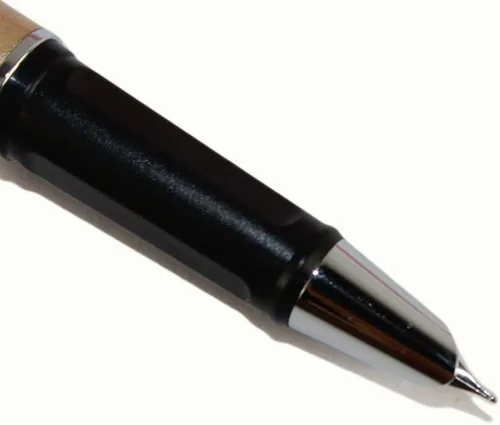 Vista 4 de Gullor Elegante pluma estilográfica dorada Jinhao 699 con punta fina con convertidor de tinta Push Tyle