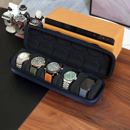 Vista 5 de Besforu Caja organizadora de relojes duros para hombres o mujeres, funda de viaje para 5 relojes, soporte portátil para relojes de pulsera y relojes