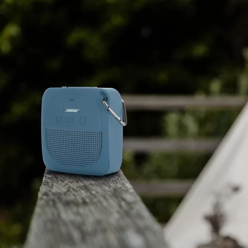 Vista 5 de Funda de silicona para altavoz portátil Bose SoundLink Micro impermeable, funda protectora con mosquetón