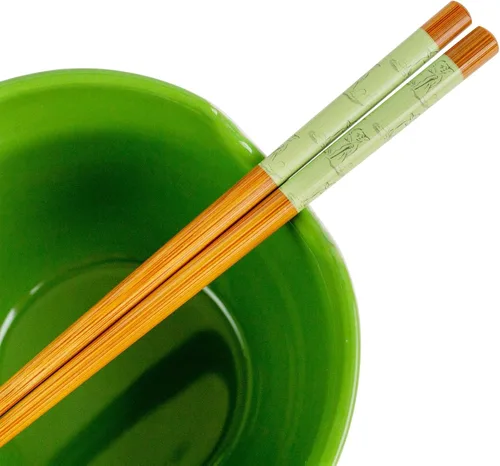 Vista 3 de Star Wars Yoda May The Force Be With You - Juego de vajilla de cerámica Incluye cuenco de fideos ramen de 20 onzas y palillos de madera