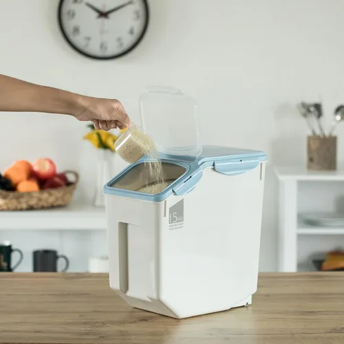 Vista 2 de Basicwise QI004138L.2 - Juego de 2 recipientes de plástico blanco para almacenar alimentos, con una taza medidora y ruedas, grande