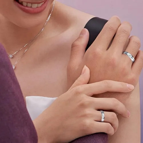 Vista 12 de Couples Rings Set Matching Promise Rings Adjustable Wedding Trendy Titanium Stainless Steel Rings for Couples Valentines Day Jewelry