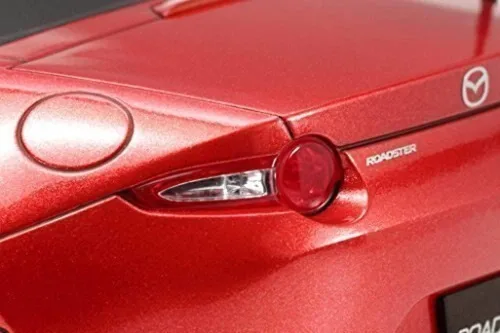 Vista 7 de Tamiya 24342 1/24 Mazda MX-5 Kit de modelo de plástico (TAM24342)