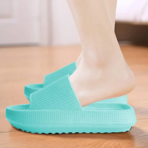 Vista 6 de Sandalias de nube para niños, niñas, niños, pantuflas de ducha y baño, cómodas pantuflas antideslizantes de suela gruesa para verano, zapatos