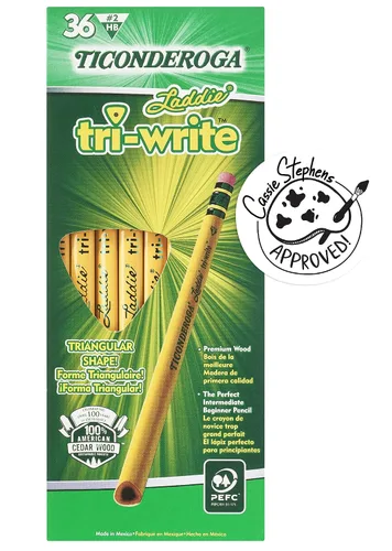 Vista 2 de Ticonderoga® Lápices Tri-Write, con borradores, plomo #2, amarillo, paquete de 36 y lápices triangulares Tri-Write, carcasa de madera #2 HB suave