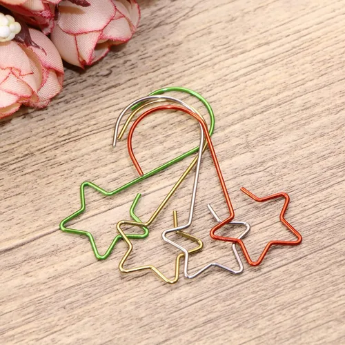 Vista 2 de Tupalizy 80 ganchos de adorno en forma de estrella para colgar decoraciones de árbol de Navidad, ganchos de acero inoxidable S para manualidades
