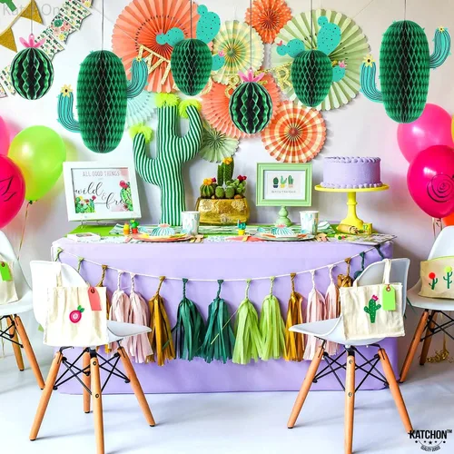Vista 8 de KatchOn Centros de mesa colgantes de cactus, paquete de 6 Decoraciones de Verde