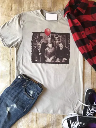 Vista 2 de Friends - Camisa de terror de Halloween para mujer películas de terror personajes gráfico novedad noche espeluznante terror Halloween camisetas