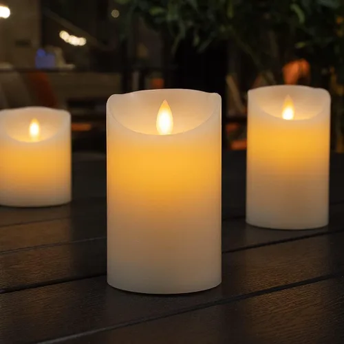 Vista 7 de Restaurantware - Velas de pilar sin llama de 3 x 5 pulgadas, 10 velas LED programables - Llama bailarina, para bodas y fiestas, velas blancas